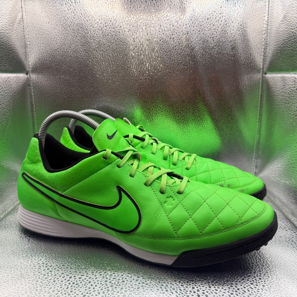 Size 13 Nike Tiempo Rio II Astro Green Black Mens Football Boot Shoes 631284-330